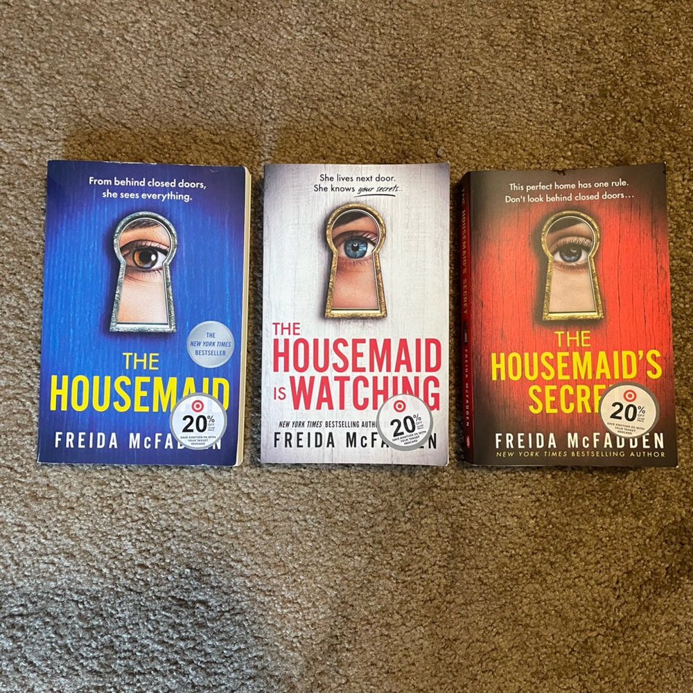 Freida McFadden book set